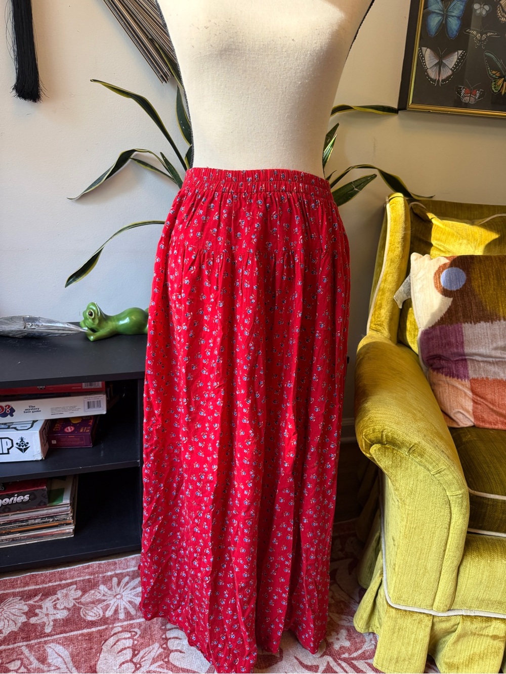 Vintage Red Floral Elastic-Waist Maxi Skirt
